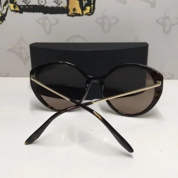 ✨ New Authentic Prada SPR 18X 2AU-4P0 Women’s Sunglasses – Havana with Silver Mi